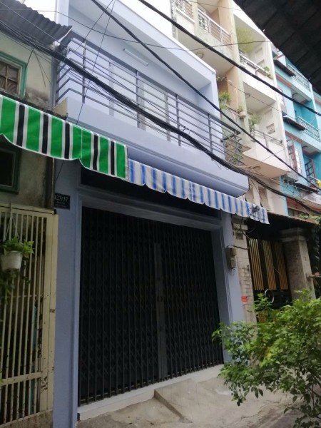 Cho thuê nhà nguyên căn Âu Cơ, Q.Tân Phú - 3PN - giá 9 triệu