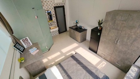 Thuê phòng ban công thoáng mát ngay Trần Quý Cáp, quận Bình Thạnh gần Đại học Văn Lang.