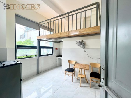 Phòng đẹp gác cao- giam 3tr5/2 tháng đầu tại p15 Tân bình