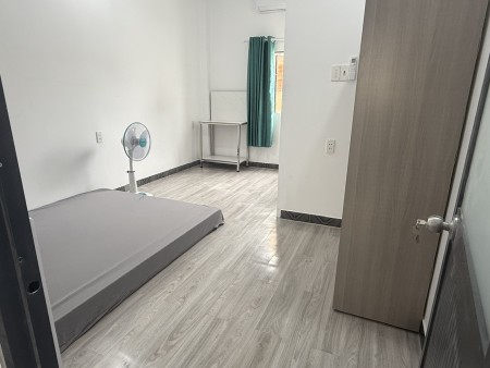 Ảnh 2 - Phòng Bùi Viện trung tâm Q.1, full nội thất, có cửa sổ
