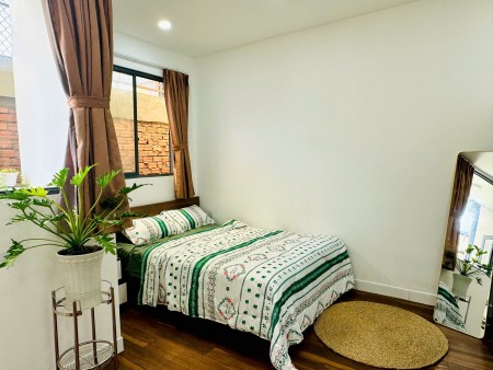 Phòng 30m2 ban công thoáng mát ngay Nguyễn Gia Trí Bình Thạnh gần Đại học Hutech, Ngoại Thương, GTVT