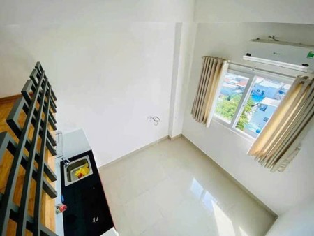 Căn Hộ Siêu Hot Giá Tốt Sát UFM, Khu Chế Xuất, siêu sịn, cửa sổ sáng