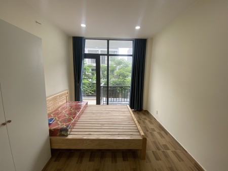 Cho thuê chdv Cát Lái gần UMT gần citihome, có ban công, Giá 4tr2 full nt ở được ngay Có thang máy