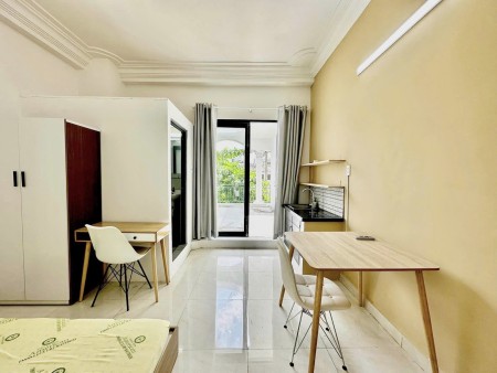 Phòng trọ full nội thất có ban công lớn ở Bùi Đình Tuý Bình thạnh gần ĐH Văn Lang cs2, chợ Bà Chiểu