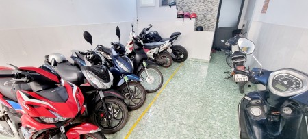 KTX giá rẻ giờ giấc tự do máy lạnh ngay siêu thị Lotte