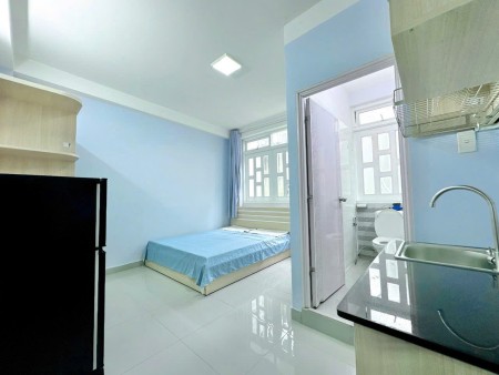 STUDIO CỬA SỔ TRỜI NGẬP ÁNH SÁNG TỰ NHIÊN, GẦN CV LÊ THỊ RIÊNG, ĐH HUFLIT, ĐH VĂN LANG, GIỜ GIẤC TỰ