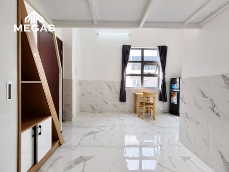 Duplex cửa sổ trời bao thoáng - ở 3-4 người vô tư - đi qua Rmit,TDTU chỉ 5-7p đi xe