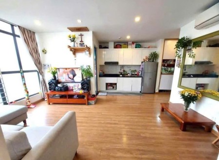 C/c Phúc Yên, Phan Huy Ích, P15, TB, 115m2, 3Pn, 2WC, Nội thất, 12tr/tháng.