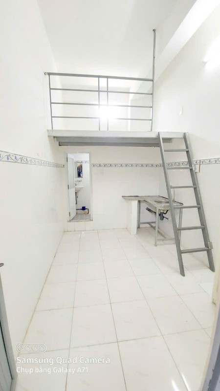 Cho thuê phòng nhà mới sạch thoáng ngay Đại Học Văn Hiến- Âu Cơ, Đồng Đen
