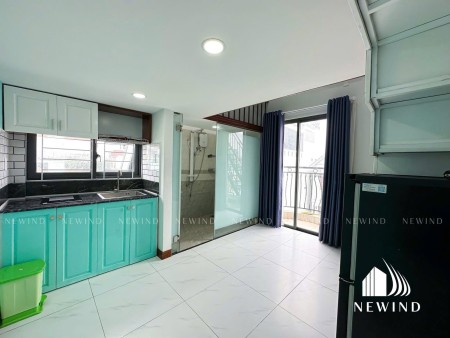 CHDV Duplex bancon, cửa sổ cho tân sinh viên tại Quận 7- Gần UFM, TDT, NTT, Lotte
