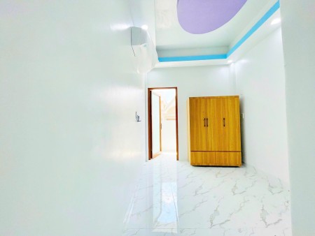 Phòng trọ cao cấp, full nội thất, ban công rộng – Gần Hutech, UEF, Ngoại Thương – Giá 4,5 triệu/thán