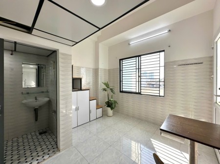 PHÒNG GÁC DUPLEX FULL NT CỬA SỔ LỚN GẦN ĐH BÁCH KHOA