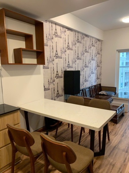 Tìm 1 nữ thuê 1 phòng căn hộ Chung Cư Imperial Place 2 PN