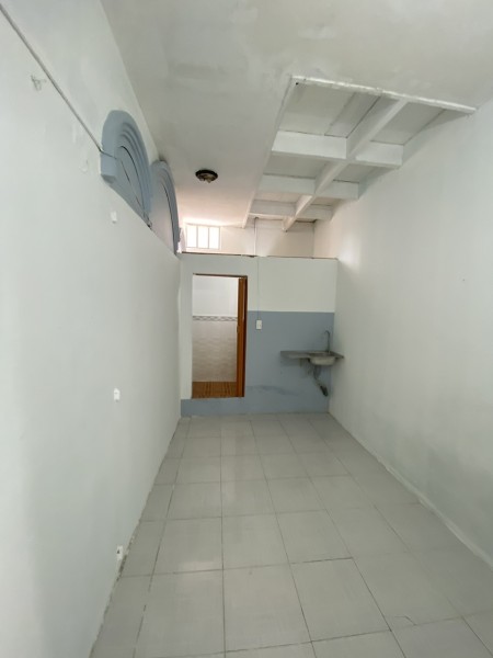 Phòng trọ giá tốt ngay sân bay Tân Sơn Nhất - 21/1 Trường Sơn Q. Tân Bình