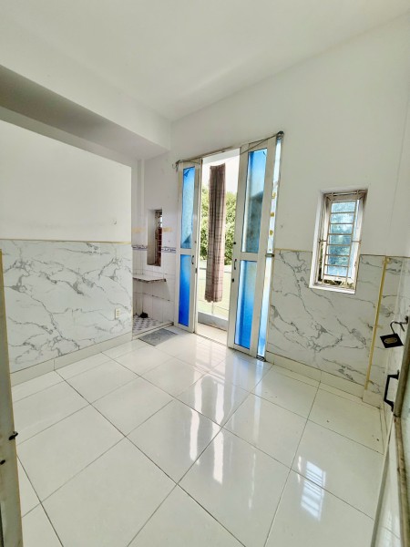 PHÒNG TRỌ GIÁ RẺ – WC RIÊNG NGAY BỆNH VIỆN QUẬN BÌNH TÂN