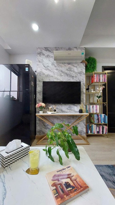 Chung cư Screc , P12, Q3, nội thất, 2p, 2wc, 85m2, giá 13tr/tháng