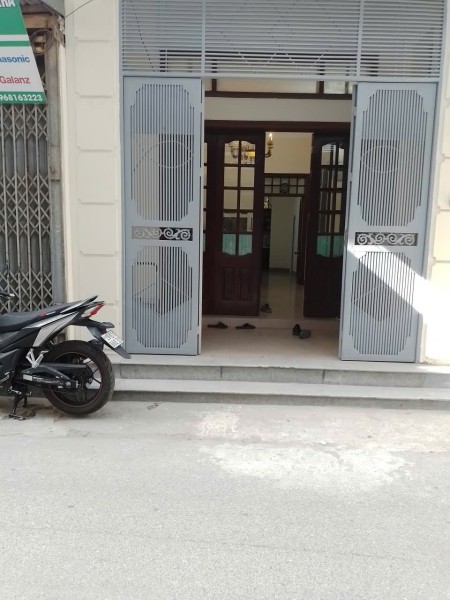 Cho thuê làm văn phòng, mặt bằng kinh doanh, chỗ ở