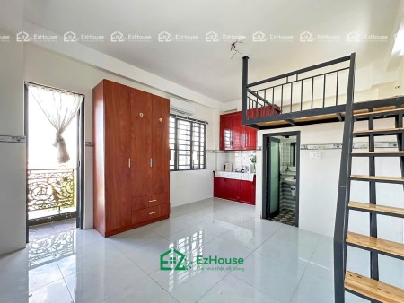 CHDV FULL NT BAN CÔNG RIÊNG GẦN NGÃ TƯ BỐN XÃ, ĐH VĂN HIẾN