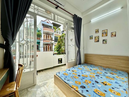 Căn hộ 1 phòng ngủ tách bếp , có ban công rộng gần Đại học Văn Hiến