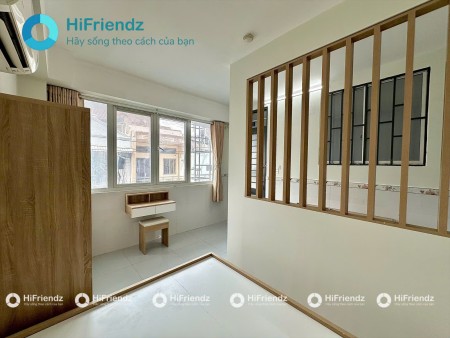 CHÍNH CHỦ STUDIO TÁCH BẾP CÓ CỬA SỔ, THANG MÁY HẦM XE, NGAY TRUNG TÂM