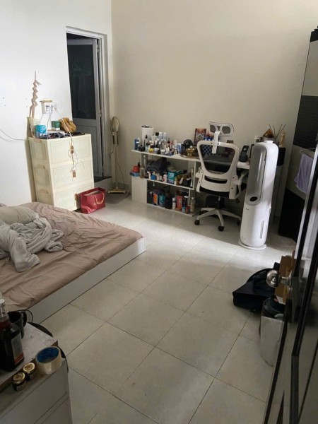 Chung cư Phan Đăng Lưu, Bình Thạnh: 2p ngủ, ban công, 70m2, giá 7triệu
