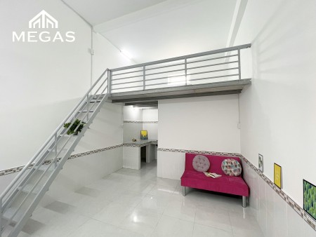 Cho thuê phòng trọ 35m2 gác cao 2M tại Lê Văn Việt - Lã Xuân Oai - Gần GTVT, UFM, FPT, HUTECH, SPKT