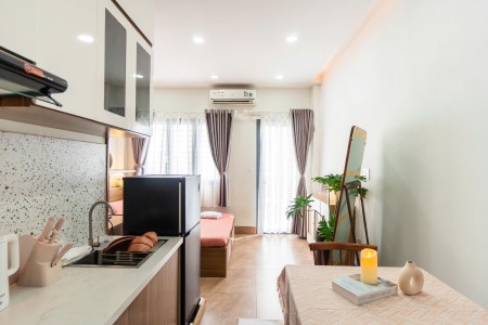 Căn studio phòng rộng thuận tiện di chuyển quận 1