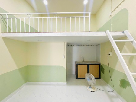 Cho Thuê Phòng Duplex - Nội Thất - Thuận tiện di chuyển các Trường Đại Học Lớn - Ngã Tư Bình Thái