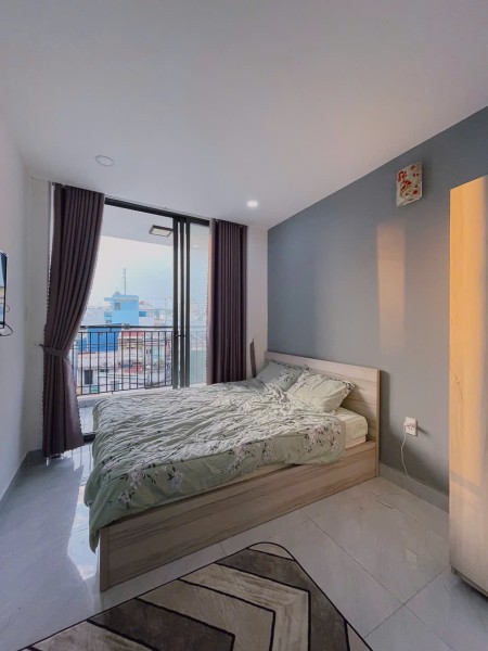 CHO THUÊ CĂN HỘ STUDIO - BAN CÔNG - THANG MÁY - CHO NUÔI MÈO - TẦNG CAO - GẦN ĐH VĂN LANG Cs2