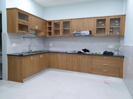 Nhà nguyên căn 4pn trần hữu trang gần hồ biểu chánh mai văn ngọc
