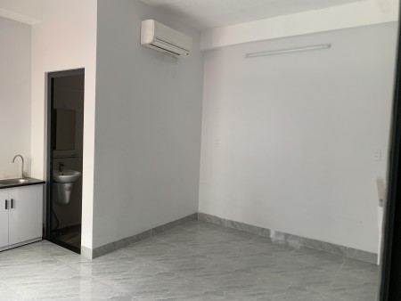 Phòng 4 triệu – có máy lạnh, cửa sổ – vân tay – Gò Vấp gần ĐH, chợ, tiện lợi