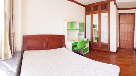 P gân ĐH Tôn Đức Thắng 3,7 tr giảm còn 3.3 tr full NT trong chung cư cao cấp, siêu thị, hồ bơi