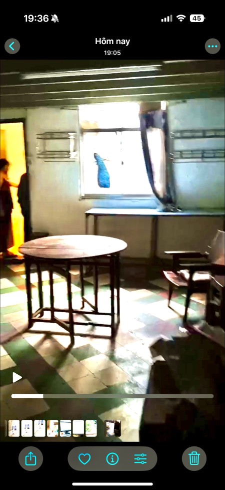 Đi đến slide 2
