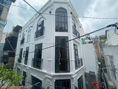 Căn hộ “ NHÀ CỦA GIÓ” - 1168 Trường Sa Phú Nhuận