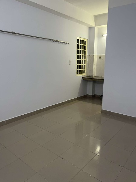 Phòng trọ bình dân 18m2 giá 2,6tr