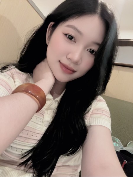 Nguyễn phạm hồng thuý