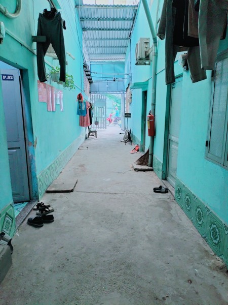 Phòng trọ 1tr/th , gần ngã 4 tân quy