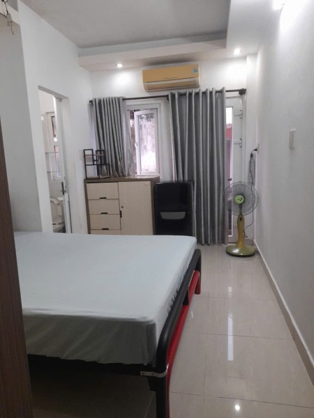 Phòng ban công quận 3, full đồ, giá 3,8 tr/th