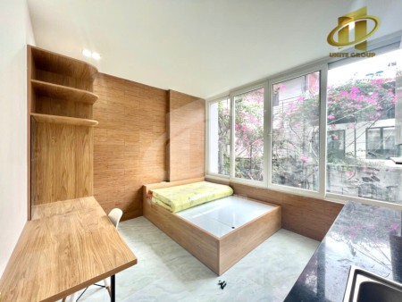 PHÒNG TRỌ FULL NỘI THẤT CỬA SỔ LỚN THOÁNG MÁT DECOR SIÊU ĐẸP NGAY GẦN ĐẠI HỌC UEF, HUTECH, HỒNG BÀNG