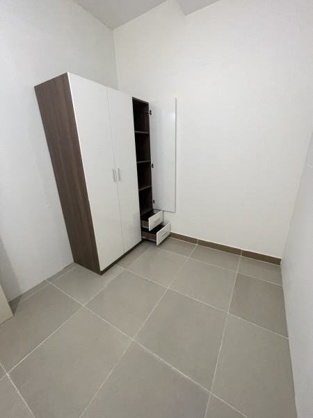 Cho thuê phòng giá rẻ trong chung cư Đức Khải