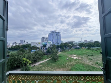 Đi đến slide 4