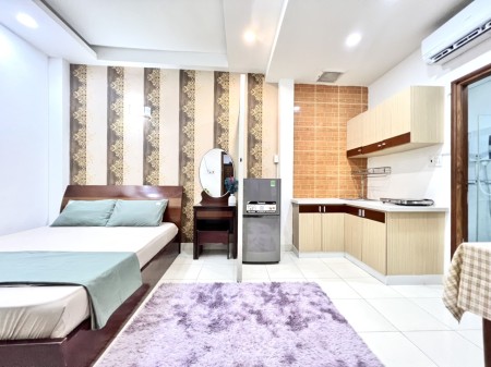 PHÒNG CAO CẤP THOÁNG MÁT MẶT TIỀN 3/2 – VIỆT NAM QUỐC TỰ