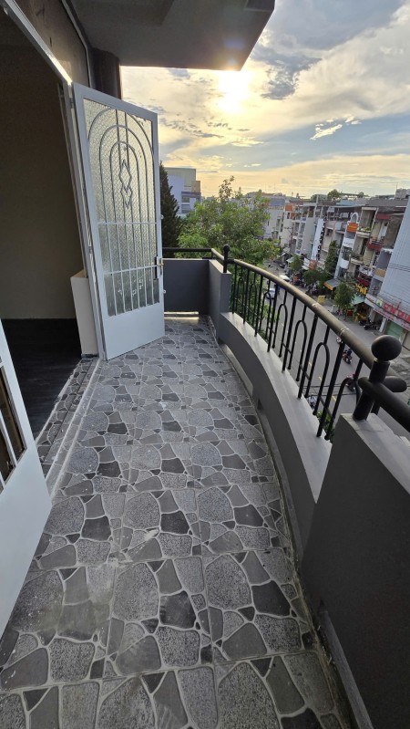 Đi đến slide 6