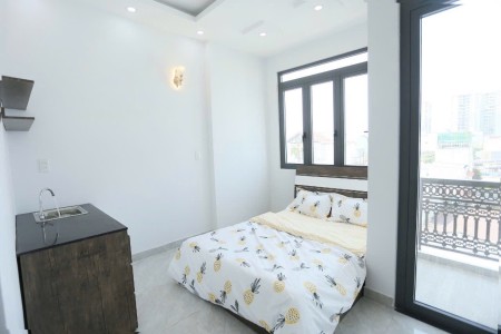  Căn hộ full nội thất – ban công thoáng – thang máy hiện đại ngay Quách Hữu Nghiêm Tân Phú