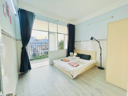 CHDV 1PN Tách Bếp, Ban Công, Full Nội Thất, 50m2, Cực Thoáng, Ngay gần chợ Tân Hương