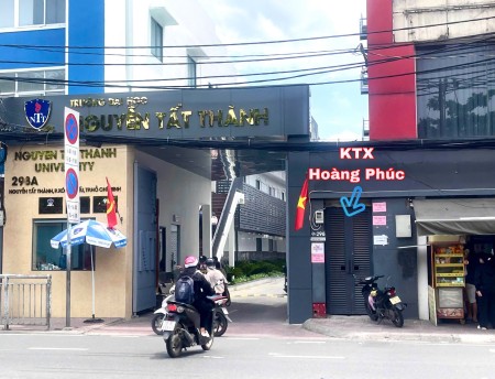 Ở ghép giường tầng sát vách DH Nguyễn Tất Thành