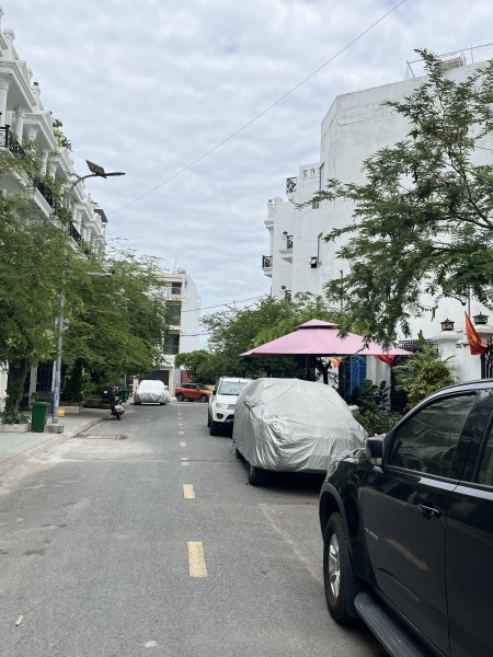 Đi đến slide 2