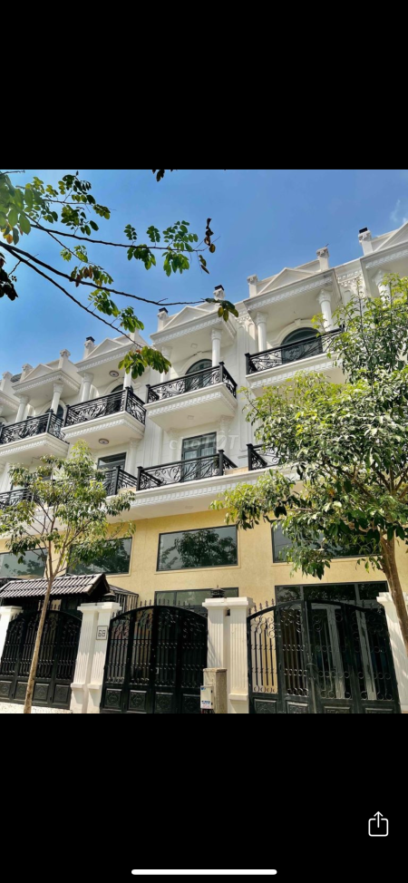 Cho thuê phòng trong nhà nguyên căn - 4,5 triệu bao hết điện nước - gần ĐH NTT
