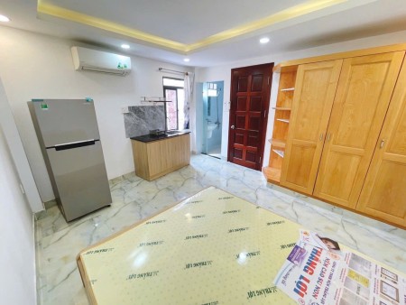 Cho thuê phòng Full Nội Thất cửa sổ lớn Lý Thường Kiệt Q10, gần ĐH Kinh Tế, Đại Học Hoa Sen SG