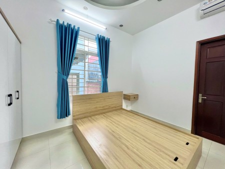 Cho thuê căn hộ 1PN Cửa sổ Q4 gần ĐH Luật, ĐH Nguyễn Tất Thành, cầu Calmette, cầu Khánh Hội
